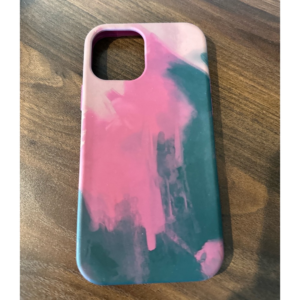 iPhone 12 Pro phone case - otter box MagSafe